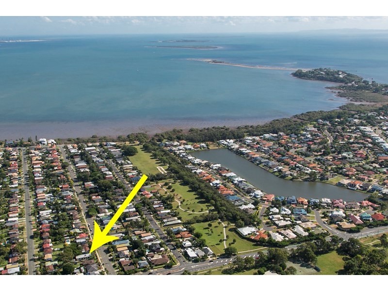 6 Cavell Street, Birkdale QLD 4159