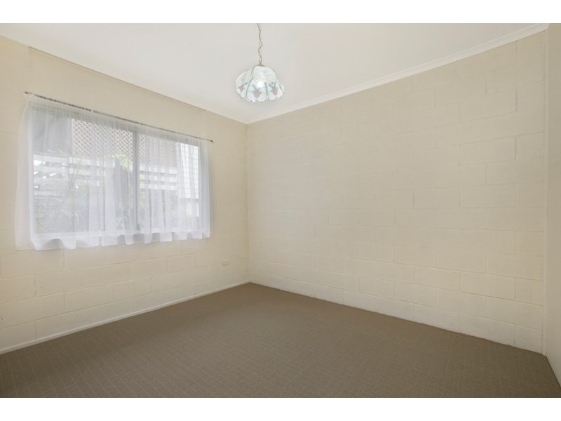 6 Cavell Street, Birkdale QLD 4159