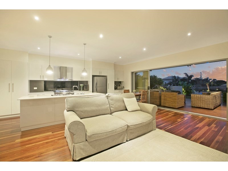 38 Longland Street, Cleveland QLD 4163