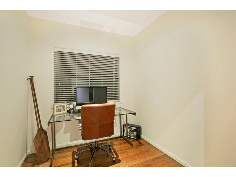 38 Longland Street, Cleveland QLD 4163