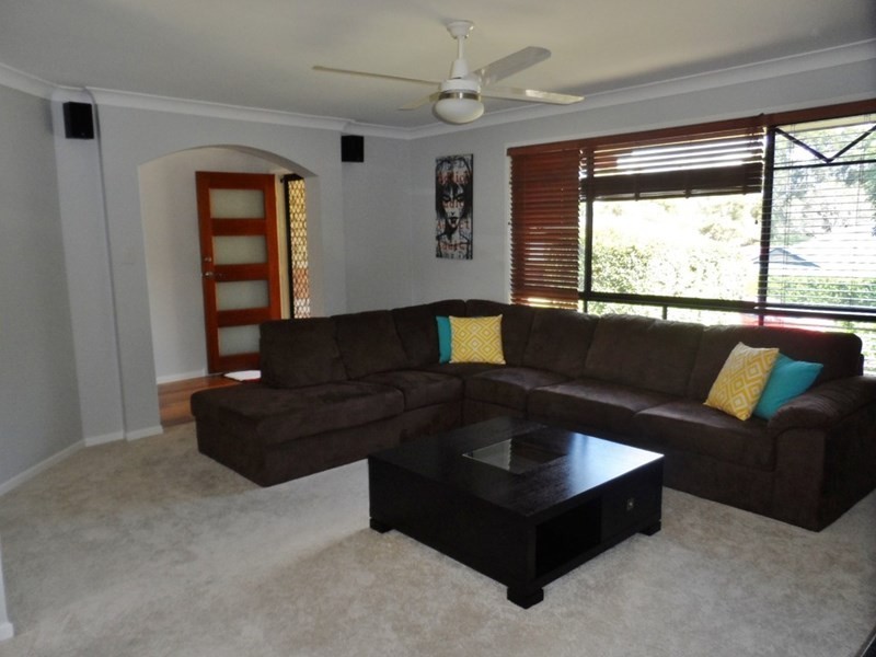 3 Honeygem Place, Birkdale QLD 4159