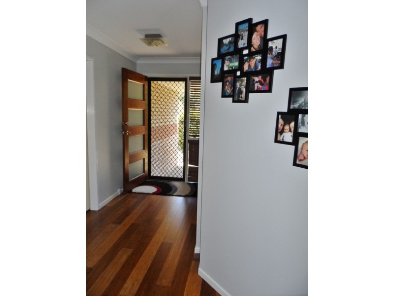 3 Honeygem Place, Birkdale QLD 4159