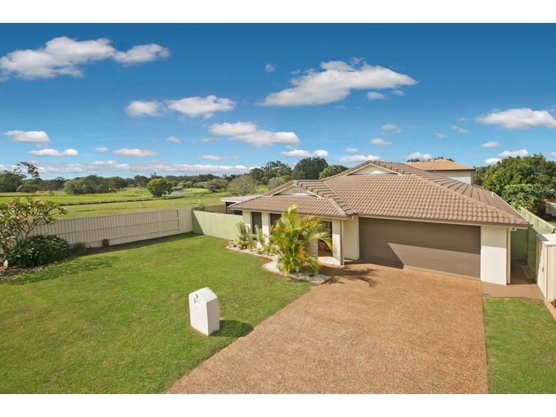 9 Mervyn Crescent, Redland Bay QLD 4165
