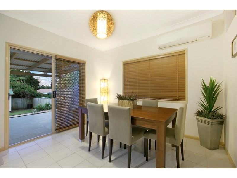 23 Leonard Street, Wellington Point QLD 4160