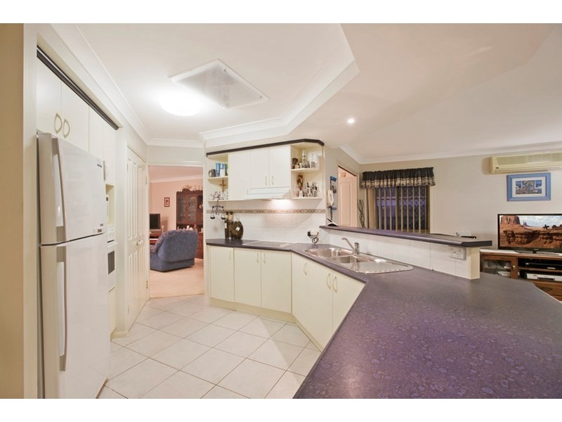 14 Johnston Avenue, Birkdale QLD 4159