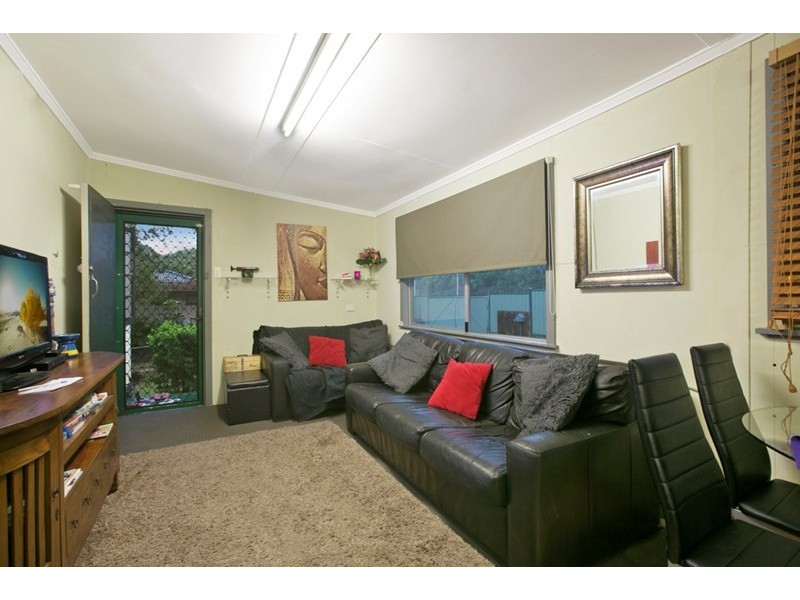 337 Redland Bay Road, Capalaba QLD 4157