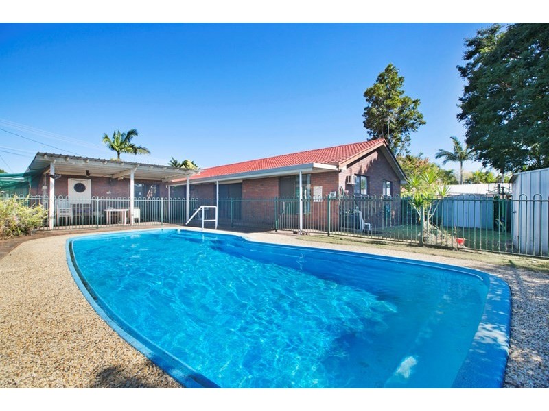 4 Camira Street, Alexandra Hills QLD 4161