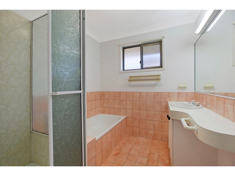 4 Camira Street, Alexandra Hills QLD 4161