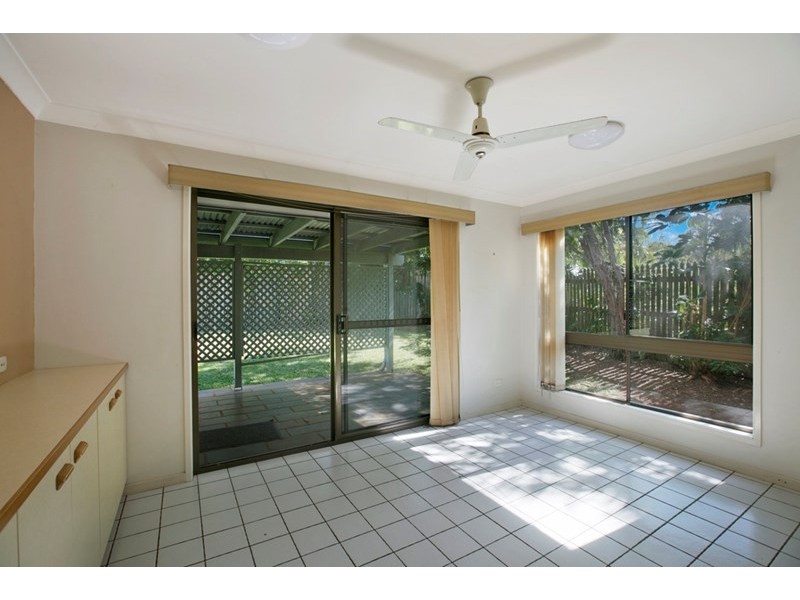 16 Waterford Crescent, Ormiston QLD 4160