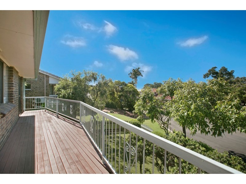 16 Waterford Crescent, Ormiston QLD 4160