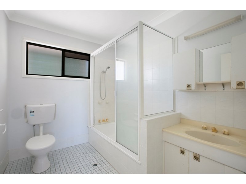 16 Waterford Crescent, Ormiston QLD 4160