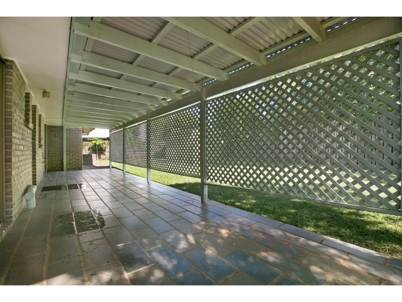 16 Waterford Crescent, Ormiston QLD 4160