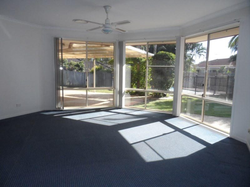 3 BURWANA Place, Wellington Point QLD 4160
