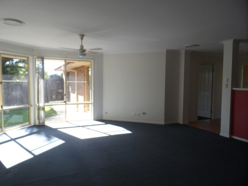 3 BURWANA Place, Wellington Point QLD 4160