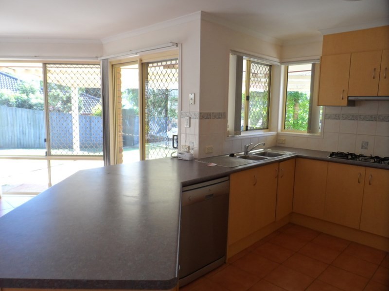 3 BURWANA Place, Wellington Point QLD 4160