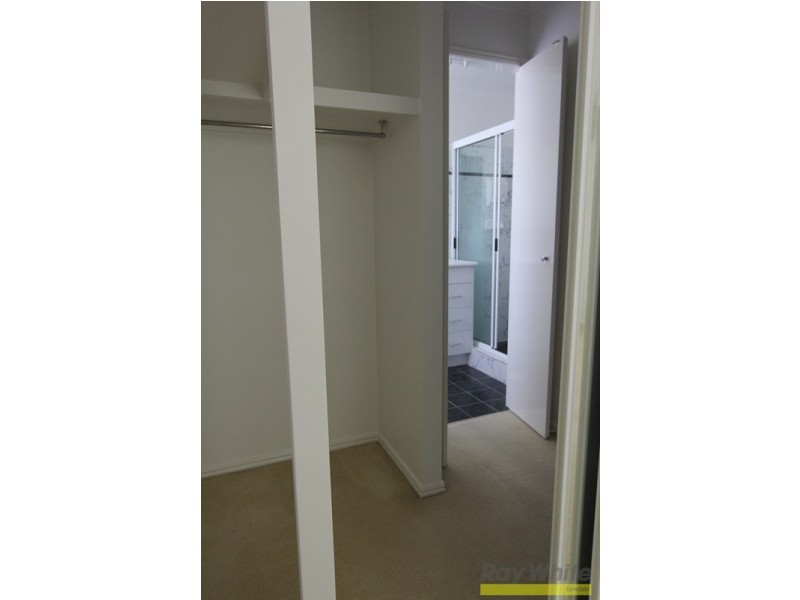 2 Amber Place, Alexandra Hills QLD 4161