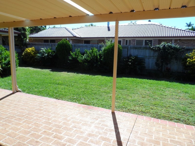 69 Belford Drive, Wellington Point QLD 4160