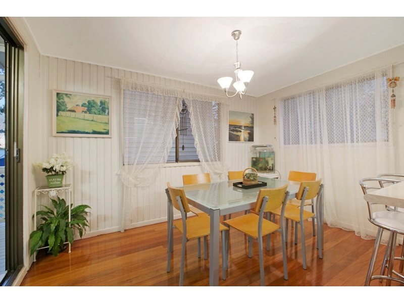 15 Boorana Street, Thorneside QLD 4158