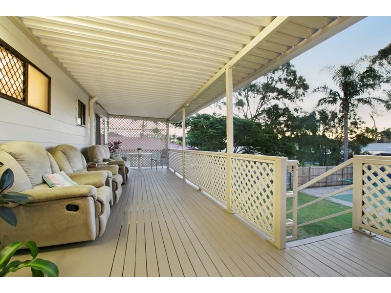 15 Boorana Street, Thorneside QLD 4158
