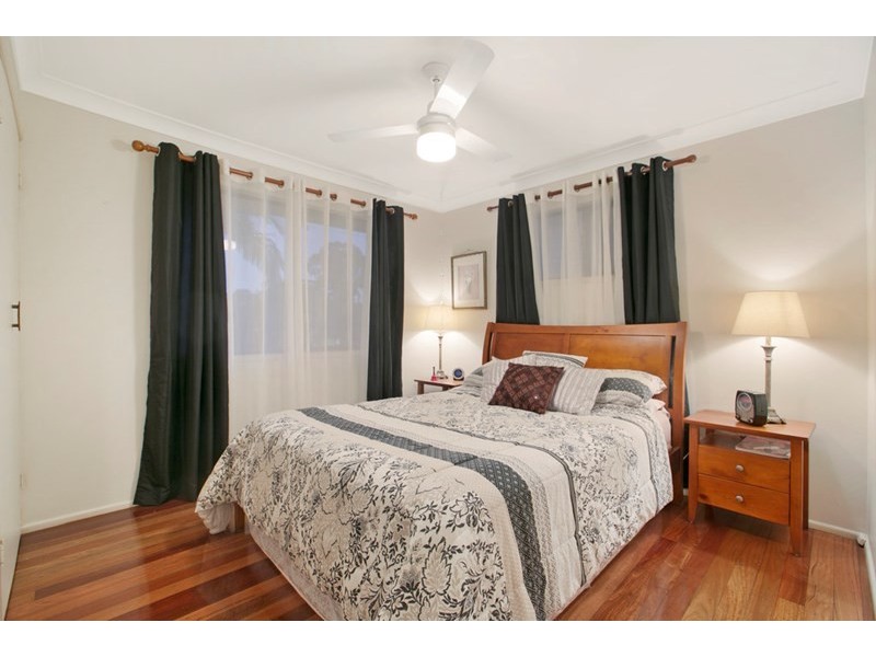 15 Boorana Street, Thorneside QLD 4158