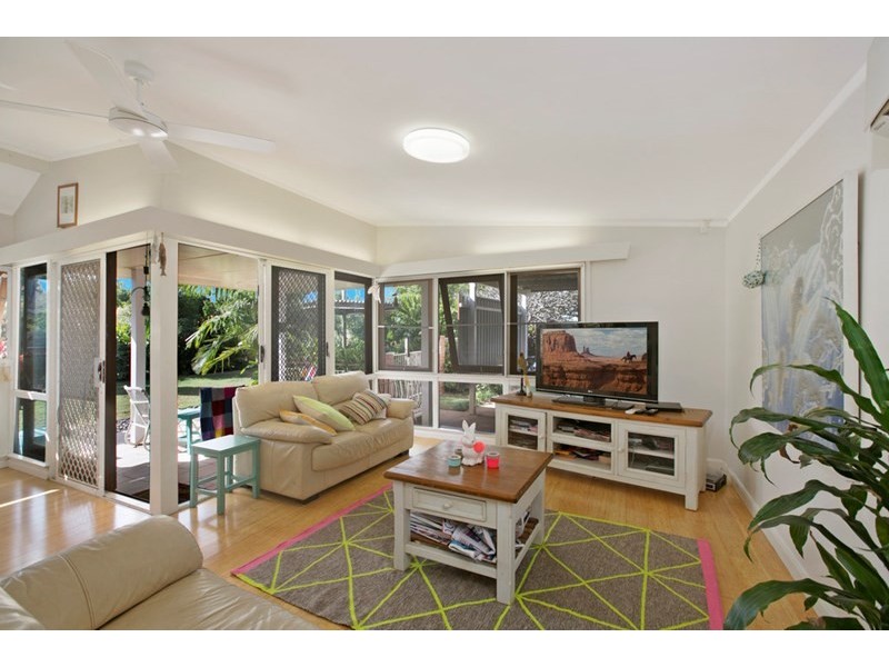 5 Russell Street, Cleveland QLD 4163