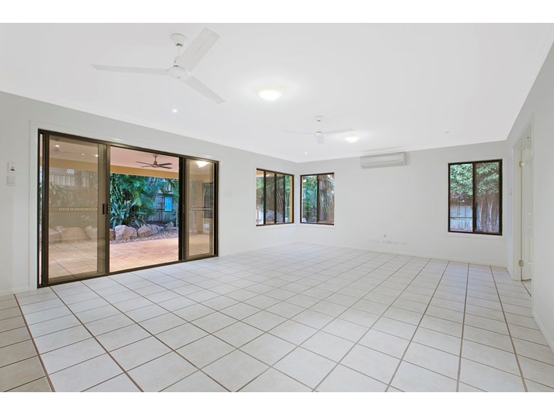 81 Belford Drive, Wellington Point QLD 4160