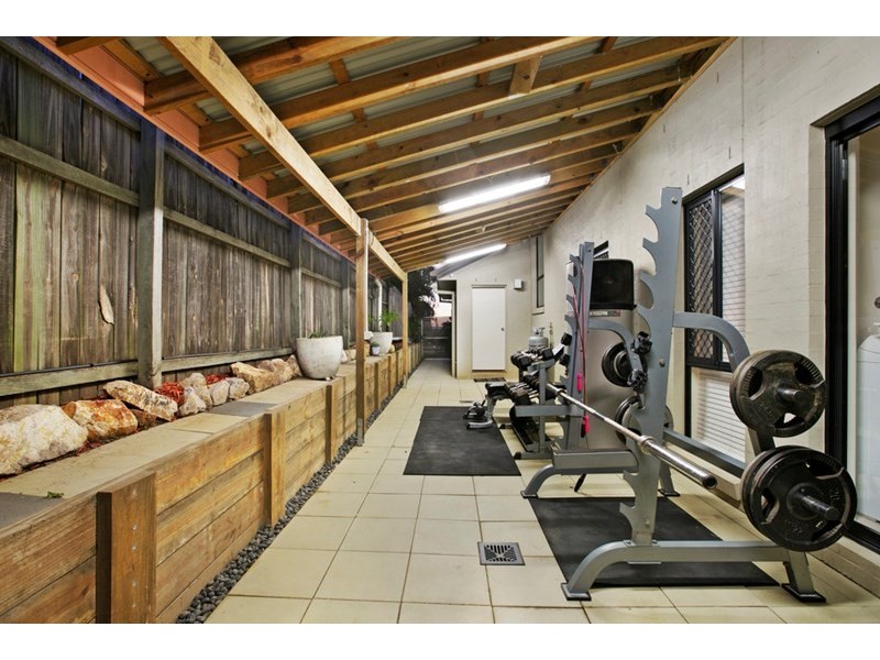 42 Ridgeview Street, Carindale QLD 4152