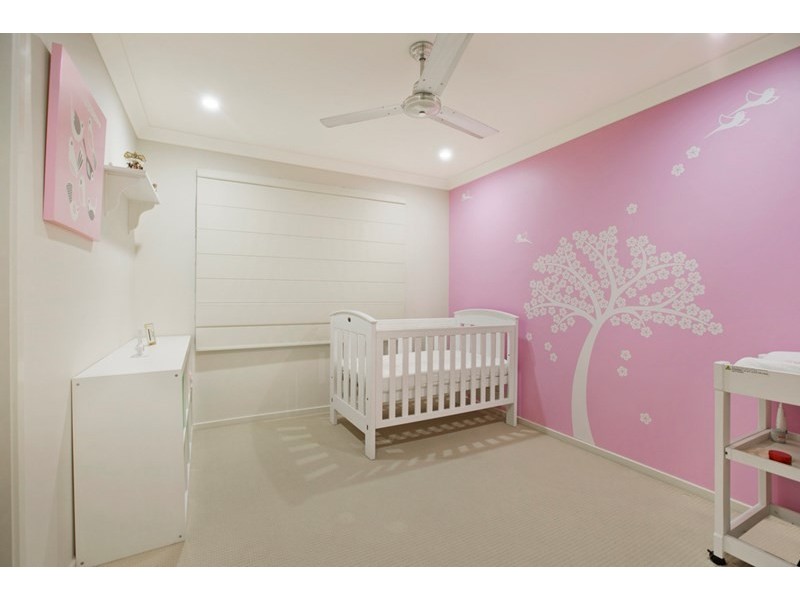 42 Ridgeview Street, Carindale QLD 4152