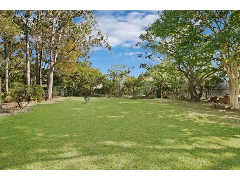 3 Lewisham Court, Birkdale QLD 4159