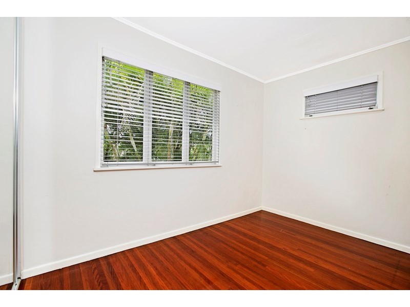 5 Tulkara Street, Manly West QLD 4179