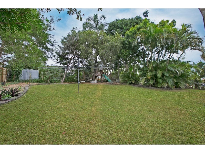 5 Tulkara Street, Manly West QLD 4179