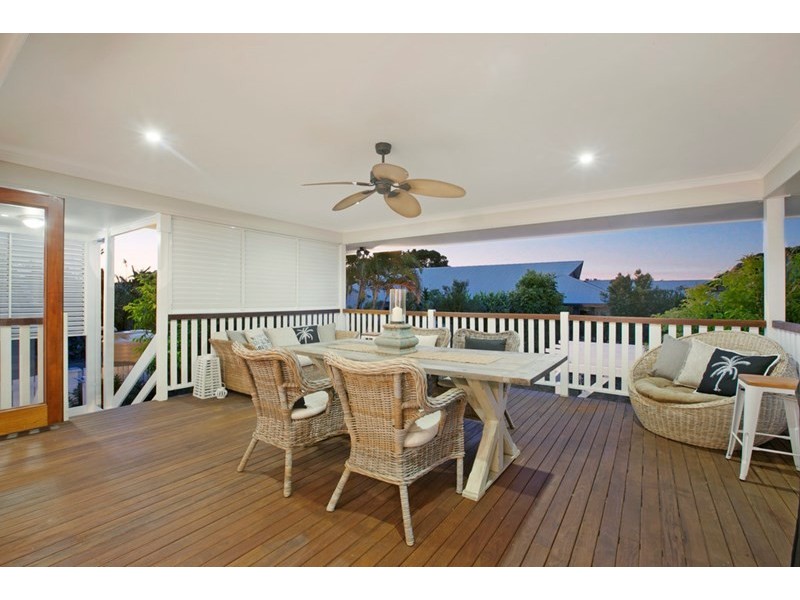 2 Christie Close, Ormiston QLD 4160