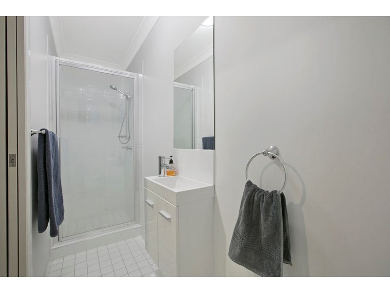 2 Christie Close, Ormiston QLD 4160