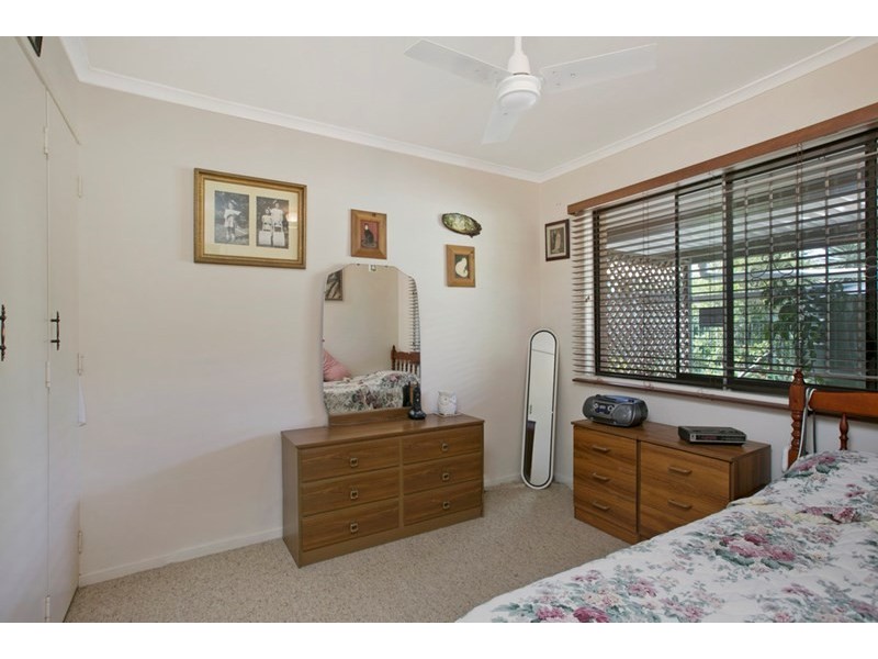 4 Toulby Street, Manly West QLD 4179