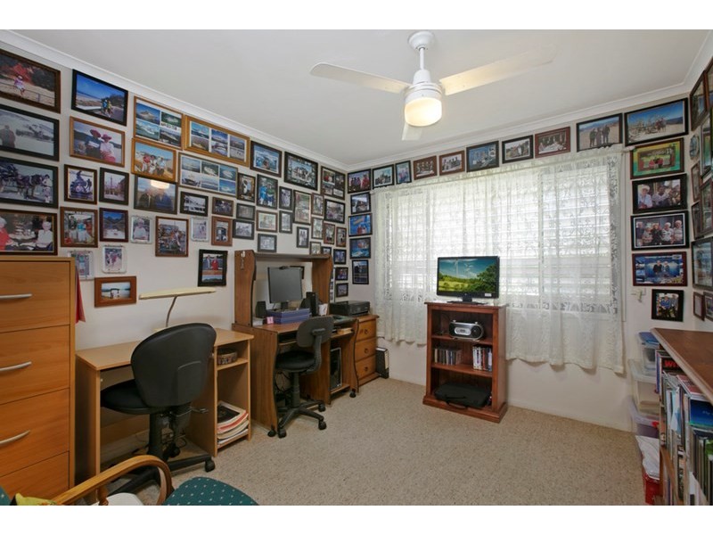 4 Toulby Street, Manly West QLD 4179