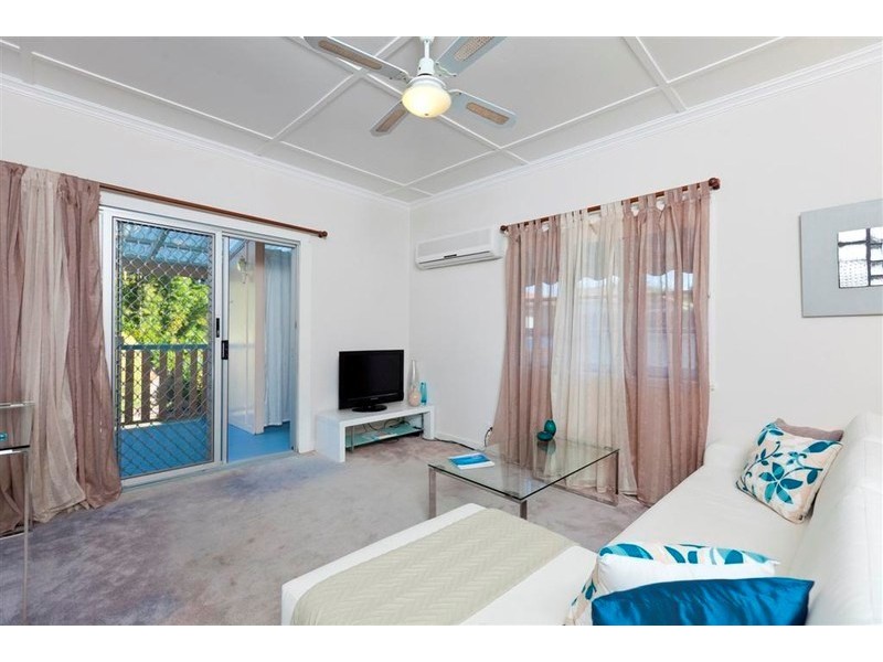 30 CARNATION Street, Wynnum QLD 4178