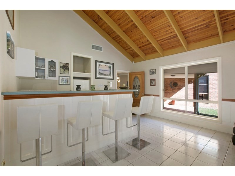 9 Ironbark Street, Capalaba QLD 4157