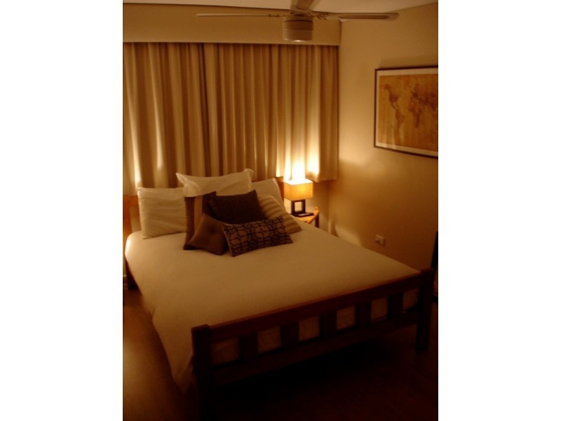 10/19 RIDDELL Street, Bulimba QLD 4171