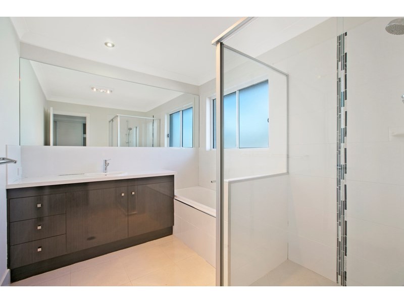 16 Matilda Street, Wellington Point QLD 4160