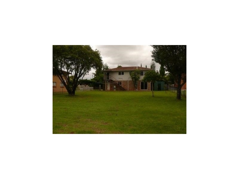 483 MAIN Road, Wellington Point QLD 4160