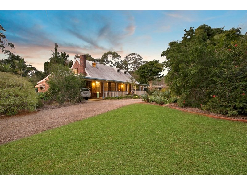 3 Whitehall Avenue, Birkdale QLD 4159