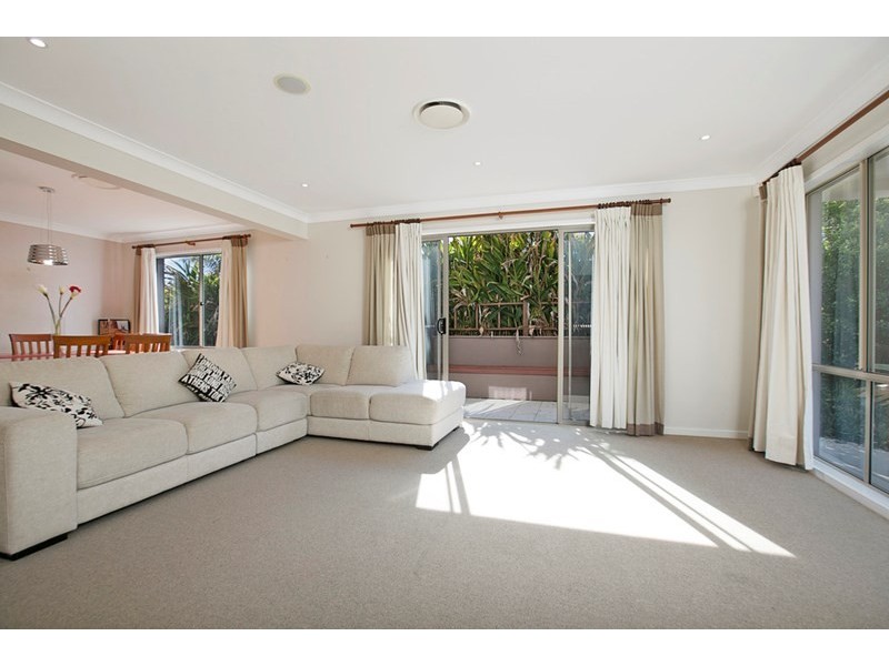 1 Cabriolet Court, Upper Coomera QLD 4209