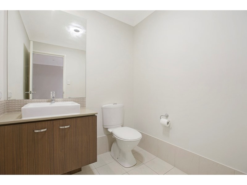 1 Cabriolet Court, Upper Coomera QLD 4209