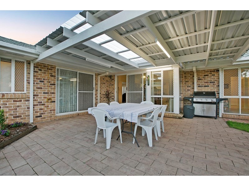 17 Finnegan Court, Birkdale QLD 4159