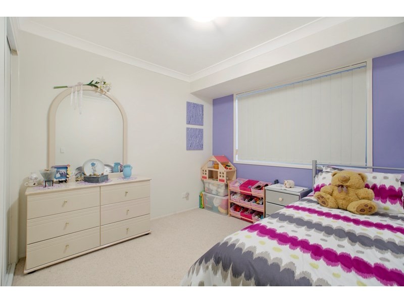 16 Isaacs Way, Wakerley QLD 4154