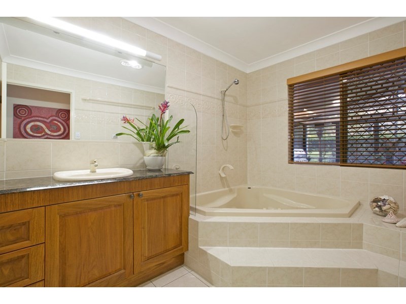 12 Osprey Drive, Thornlands QLD 4164