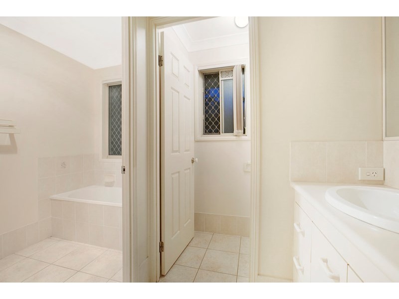 4 Montana Drive, Capalaba QLD 4157