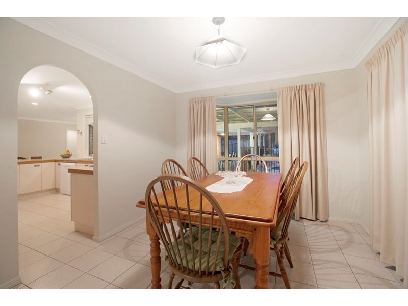 18 Drake Street, Wellington Point QLD 4160