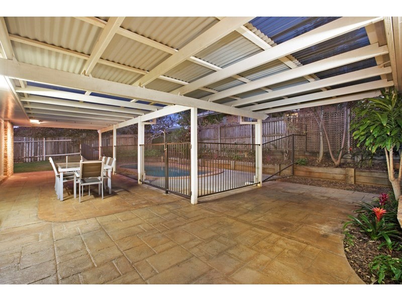 18 Drake Street, Wellington Point QLD 4160