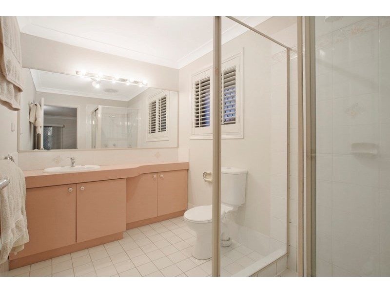 18 Drake Street, Wellington Point QLD 4160